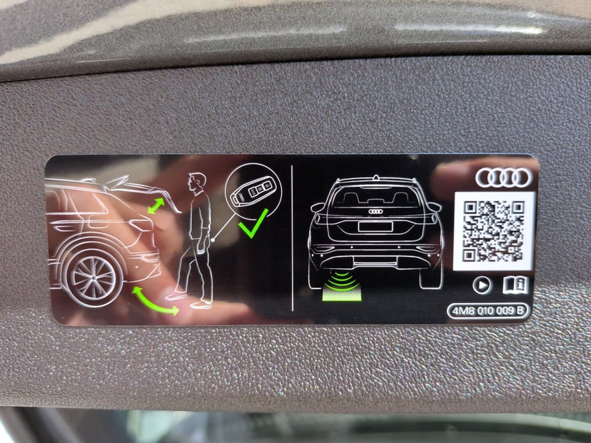 2025 Audi SQ5 - Image 36