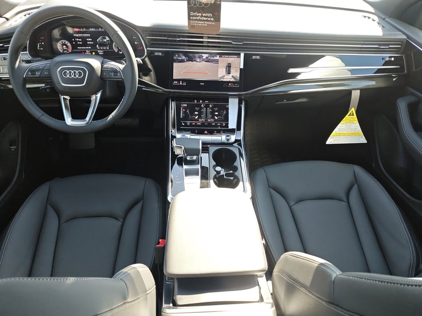2025 Audi Q8 - Image 14