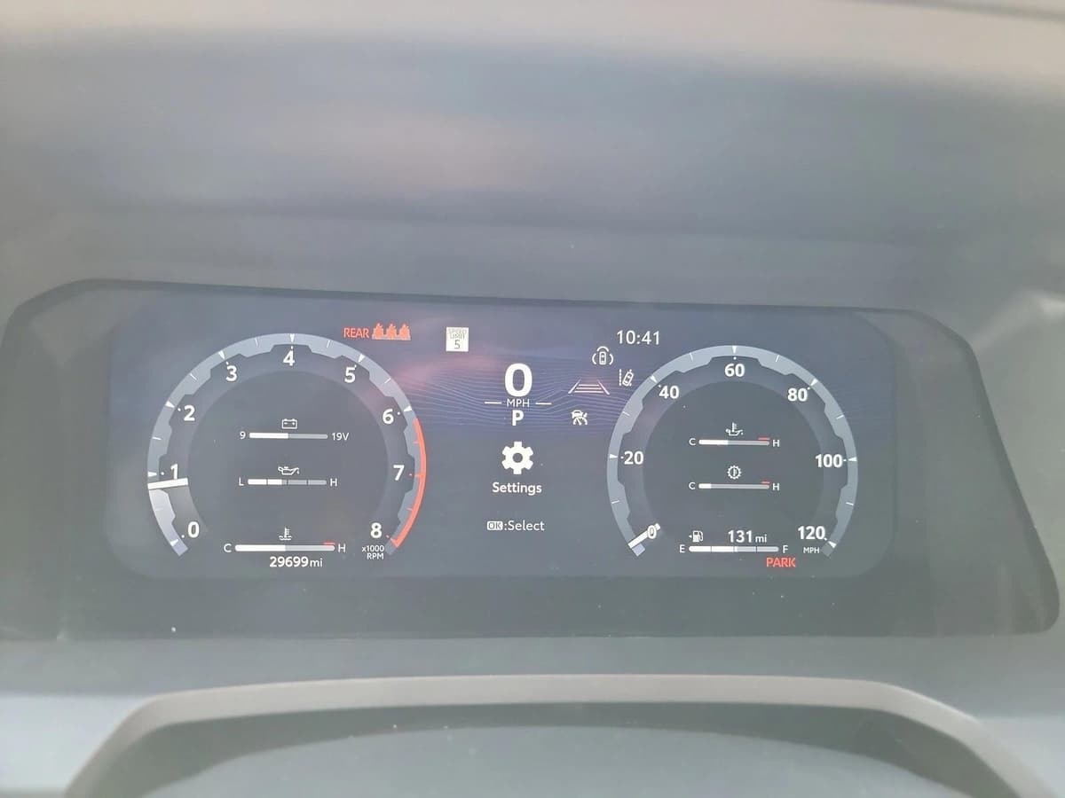 2025 Toyota Tacoma - Image 20