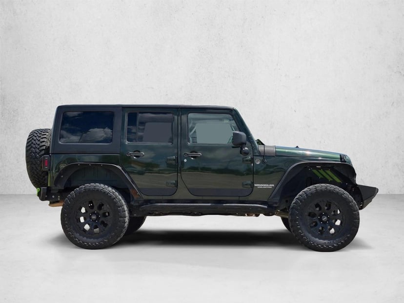 2011 Jeep Wrangler Unlimited - Image 3