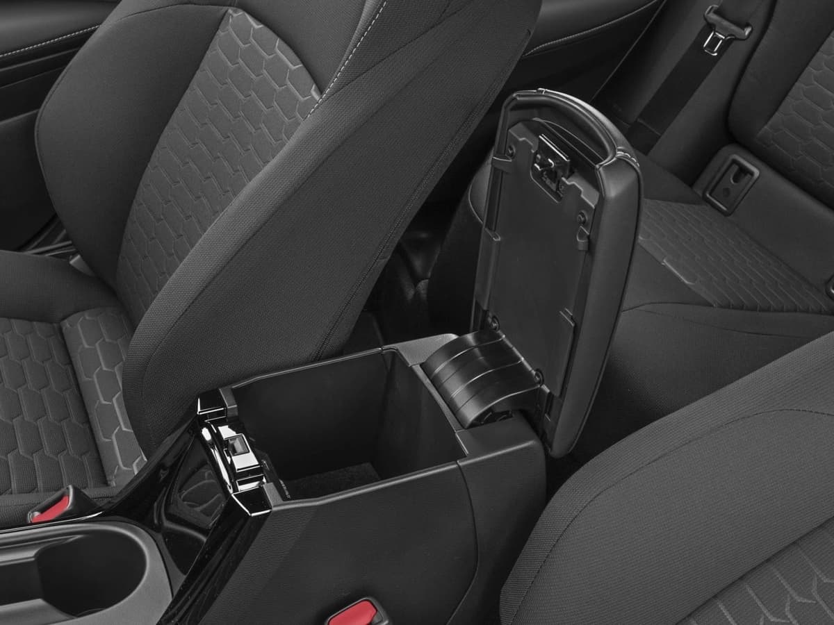 2026 Toyota Corolla Hatchback - Image 10