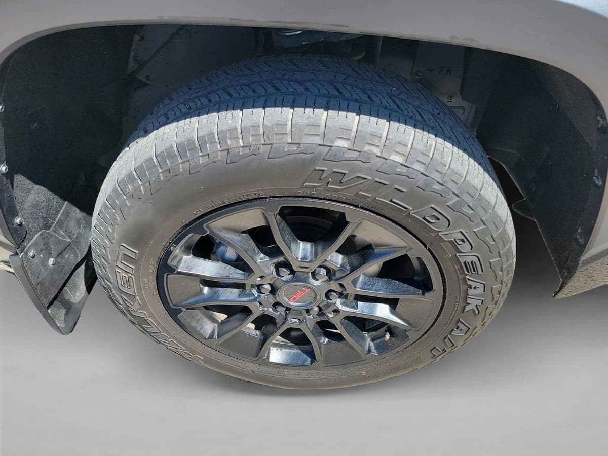 2024 Toyota Tundra - Image 10