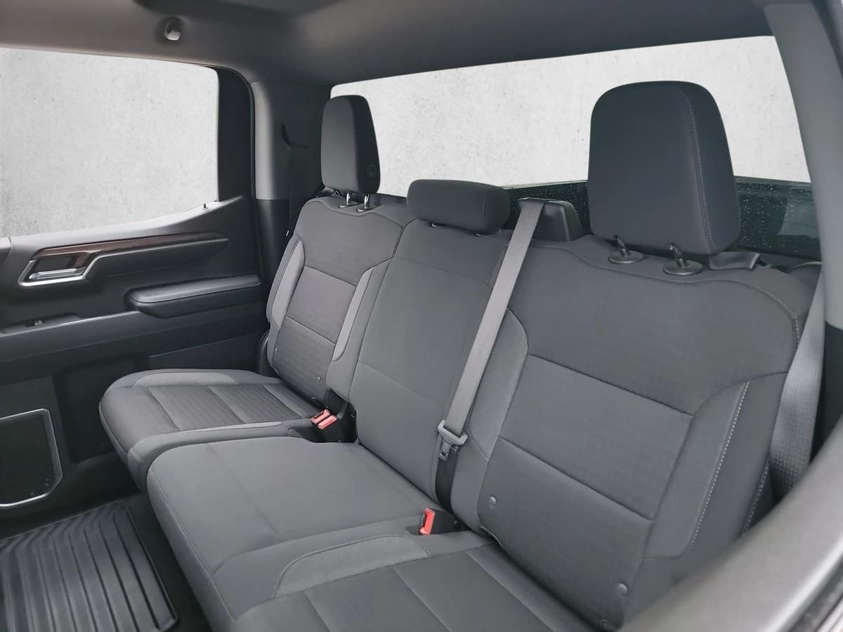 2023 Chevrolet Silverado 1500 - Image 11