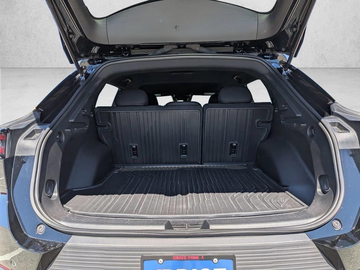 2025 Chevrolet Equinox EV - Image 6