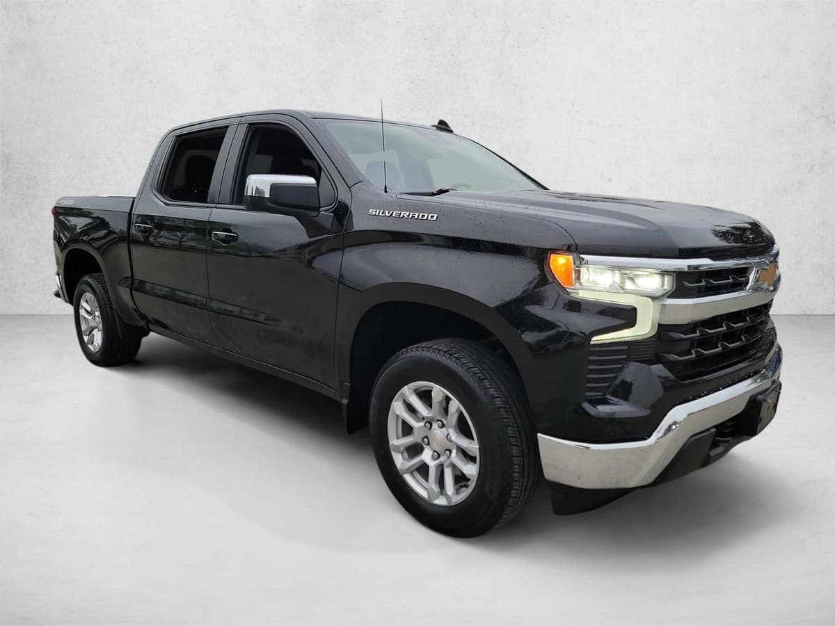 2023 Chevrolet Silverado 1500 - Image 4