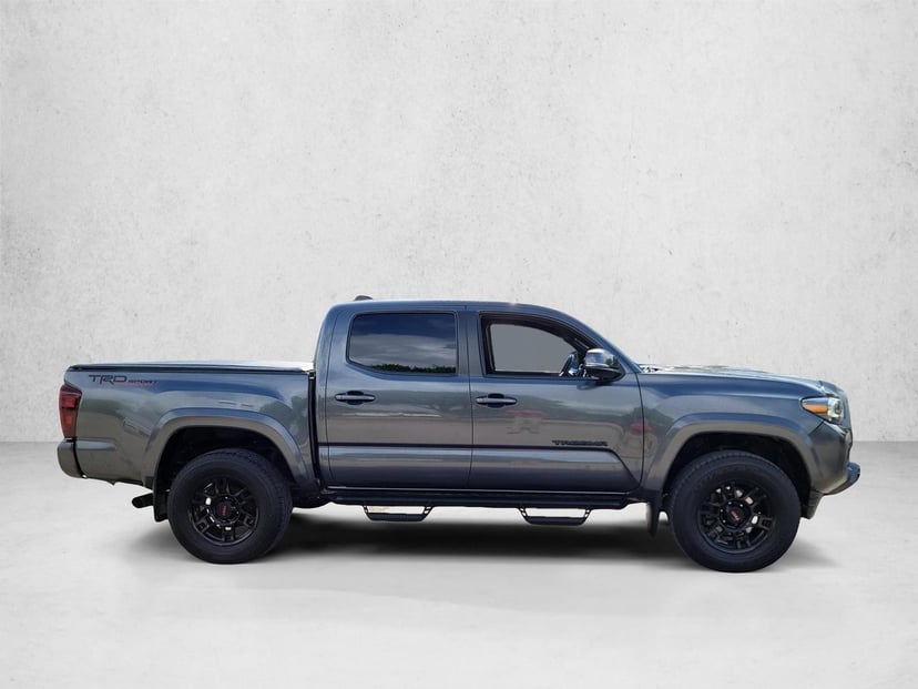 2022 Toyota Tacoma - Image 3