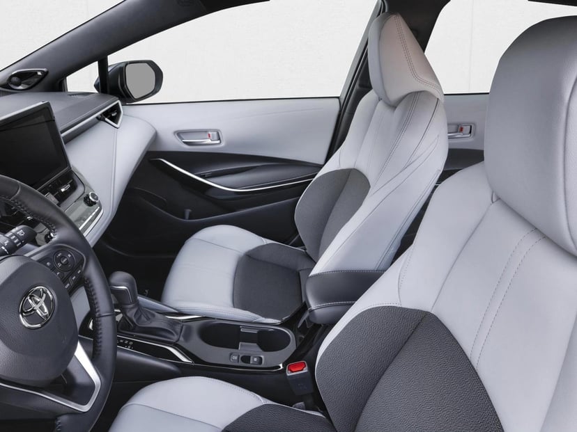 2026 Toyota Corolla Hatchback - Image 5