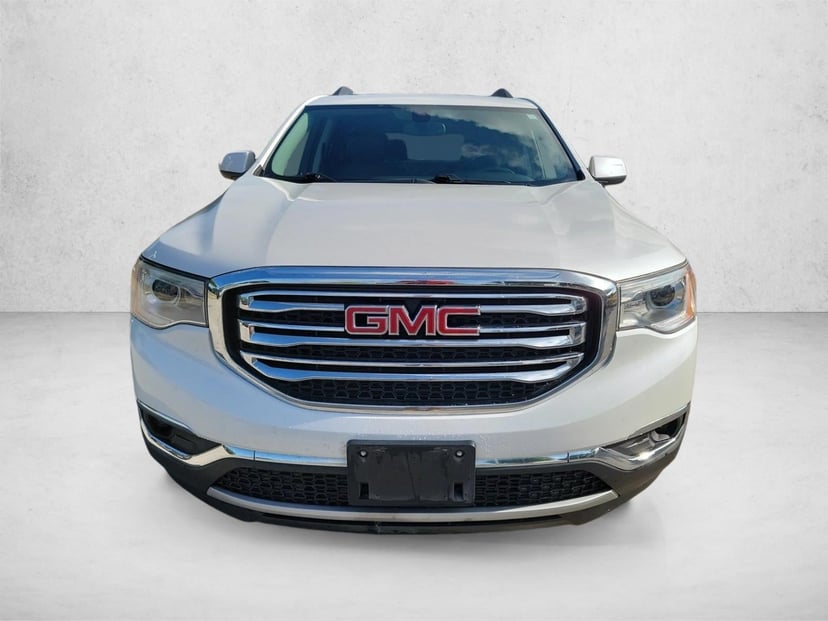 2019 GMC Acadia - Image 2