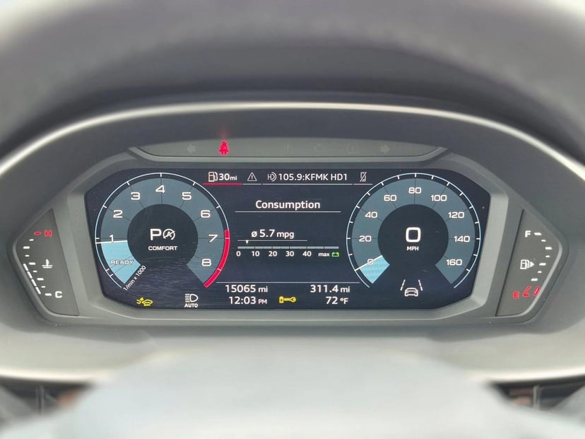 2024 Audi Q3 - Image 11