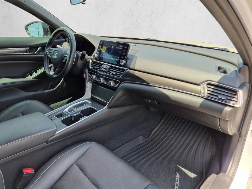2022 Honda Accord - Image 23
