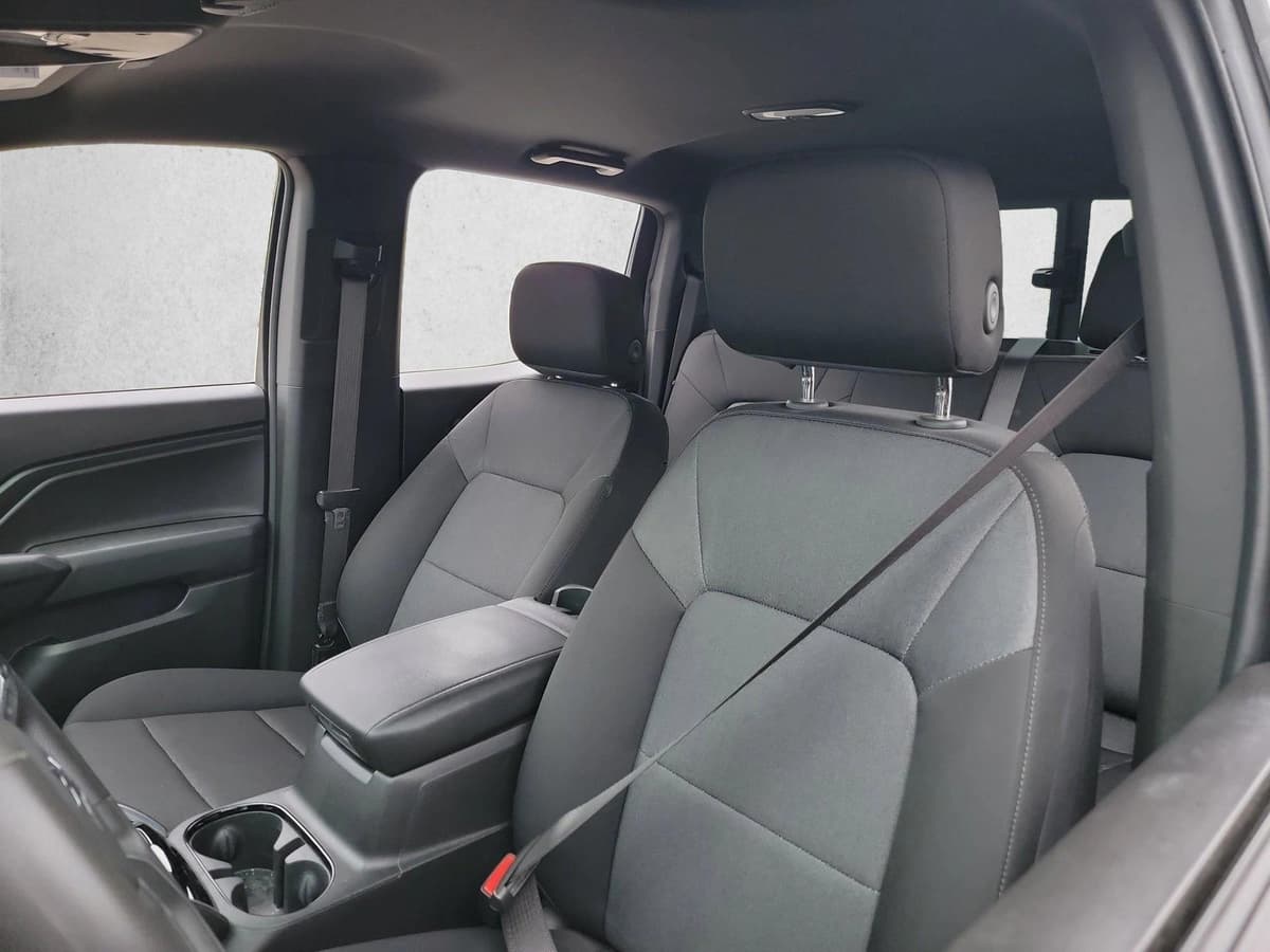 2024 Chevrolet Colorado - Image 11