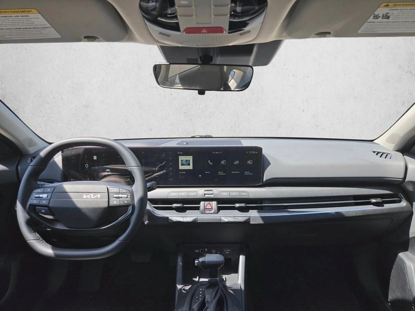 2025 Kia K4 - Image 13