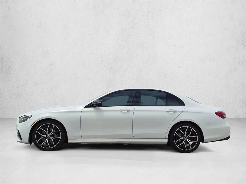 2022 Mercedes-Benz E-Class - Image 9