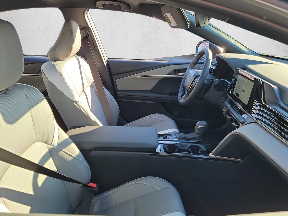 2026 Toyota Camry - Image 12