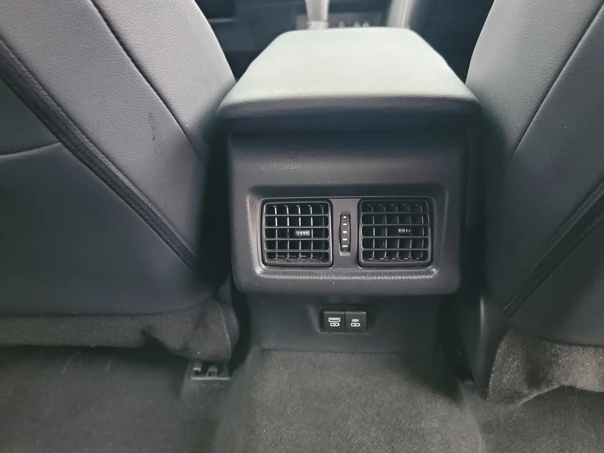 2025 Toyota Camry - Image 17