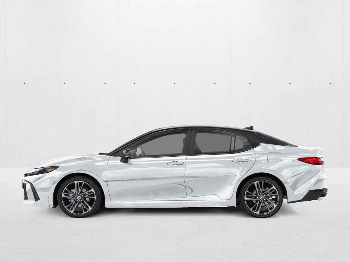 2026 Toyota Camry - Image 3