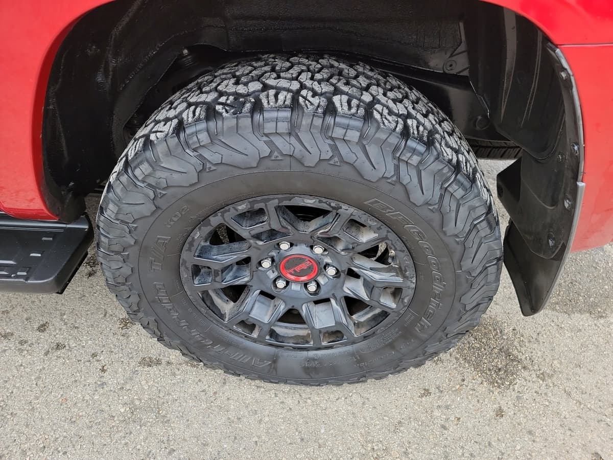 2020 Toyota 4Runner - Image 12