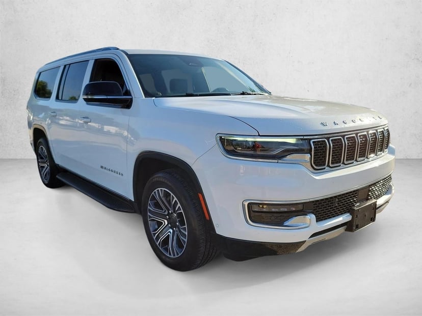 2024 Jeep Wagoneer L - Image 3