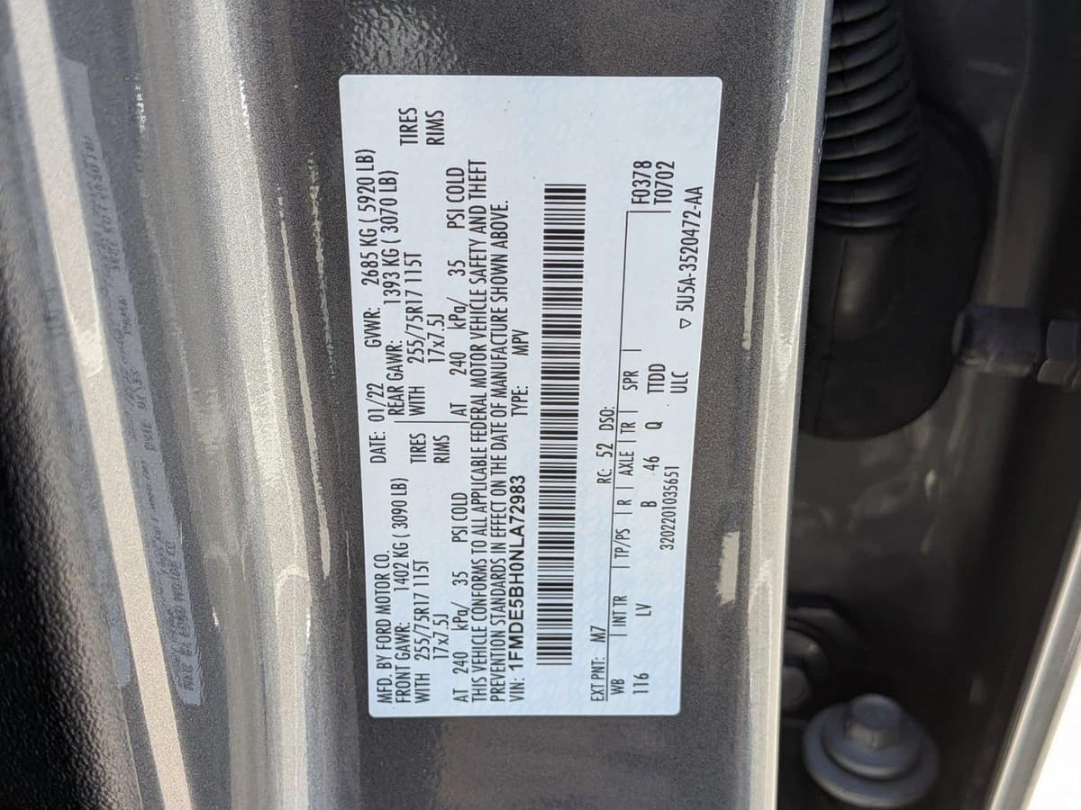 2022 Ford Bronco - Image 25