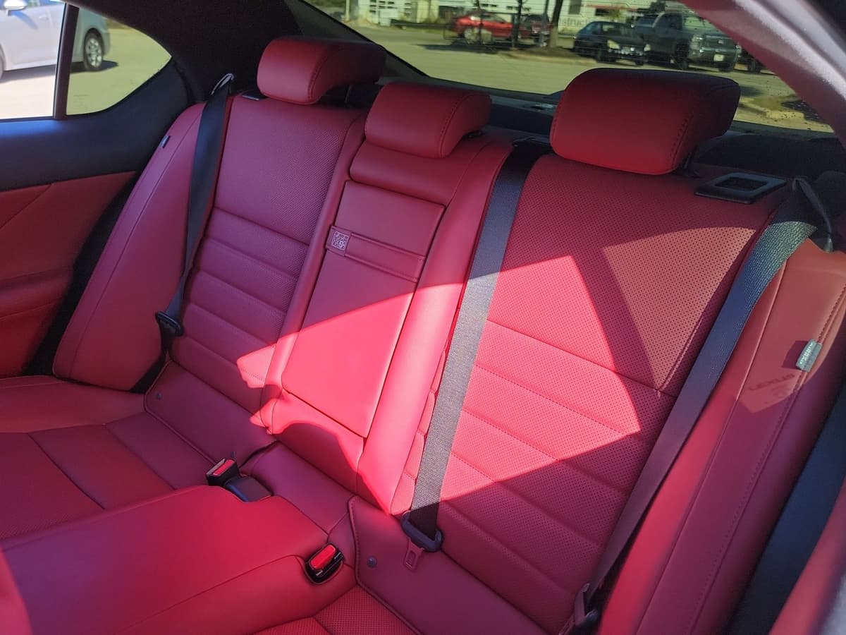 2022 LEXUS IS 350 - Image 14