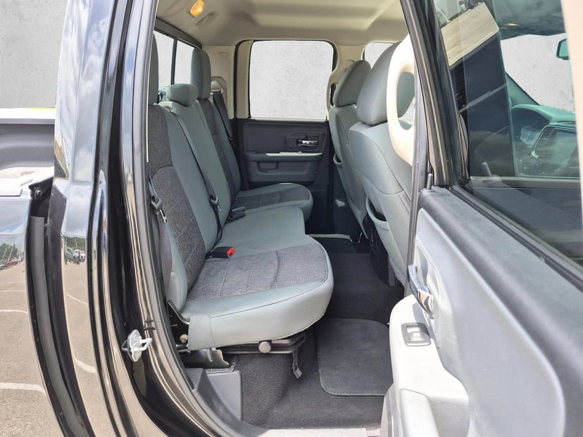 2015 Ram 1500 - Image 20