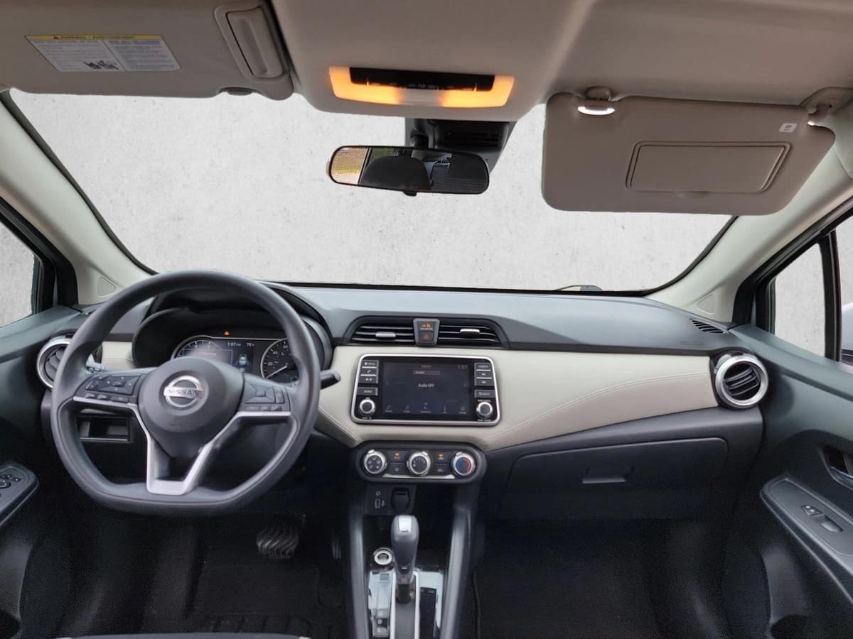 2020 Nissan Versa - Image 17