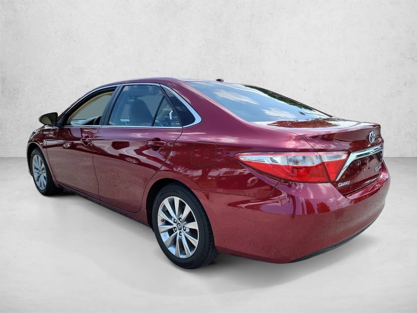 2016 Toyota Camry Hybrid - Image 7