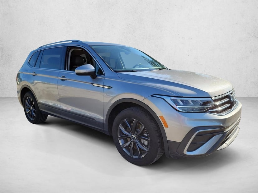 2024 Volkswagen Tiguan - Image 3