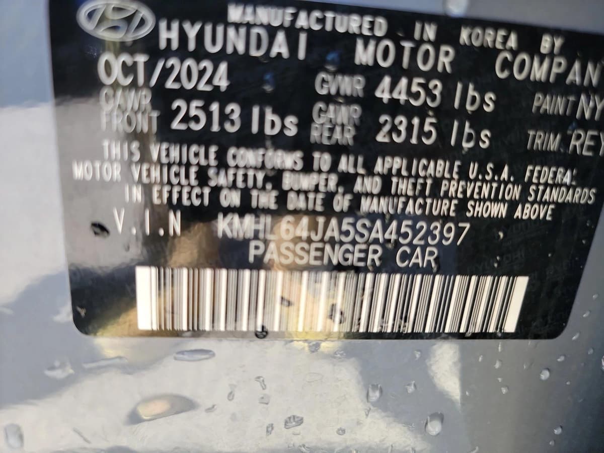 2025 Hyundai Sonata - Image 23