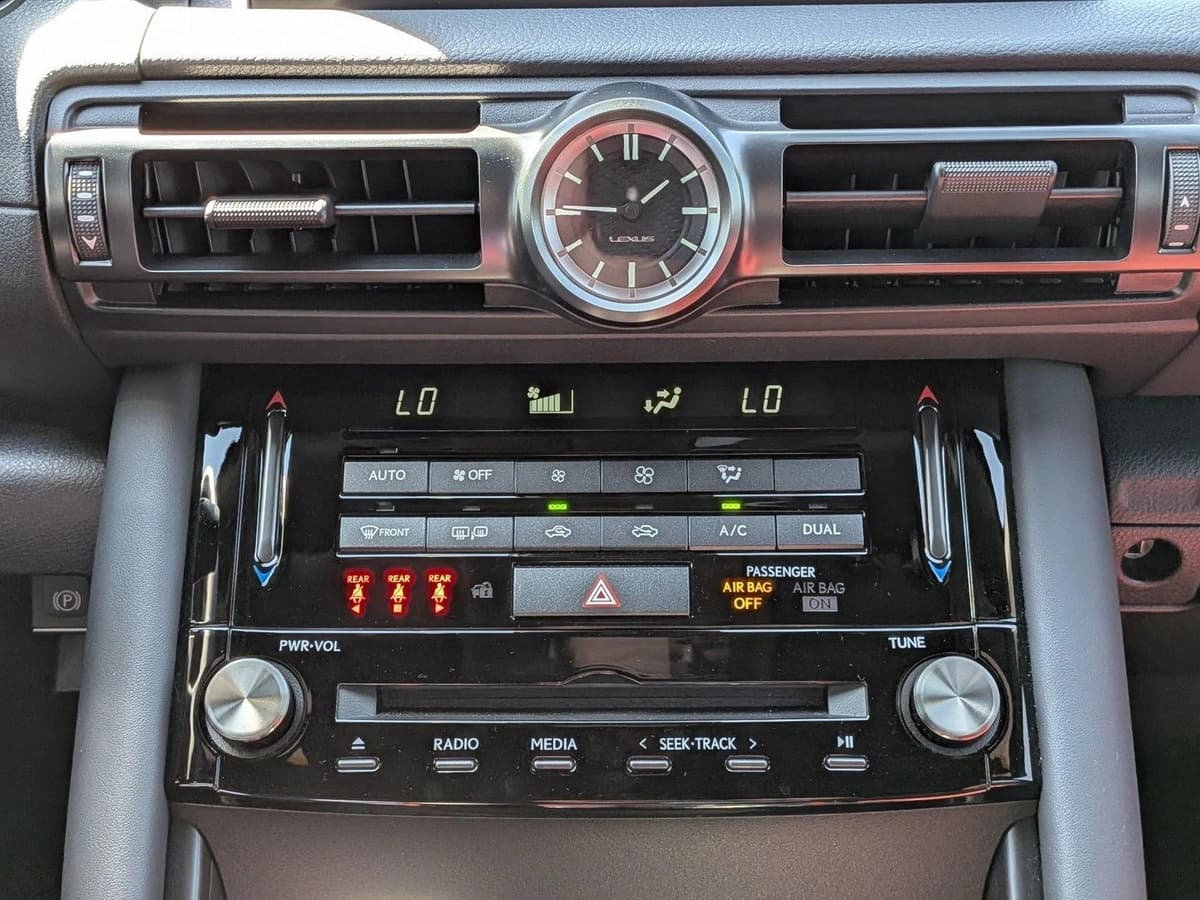 2024 LEXUS IS 350 - Image 14