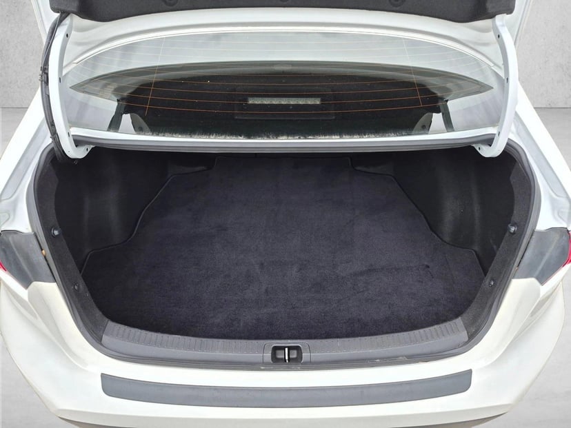 2022 Toyota Corolla - Image 4
