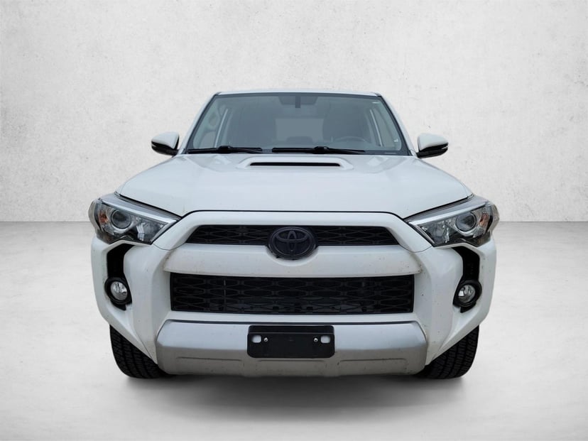 2019 Toyota 4Runner - Image 2