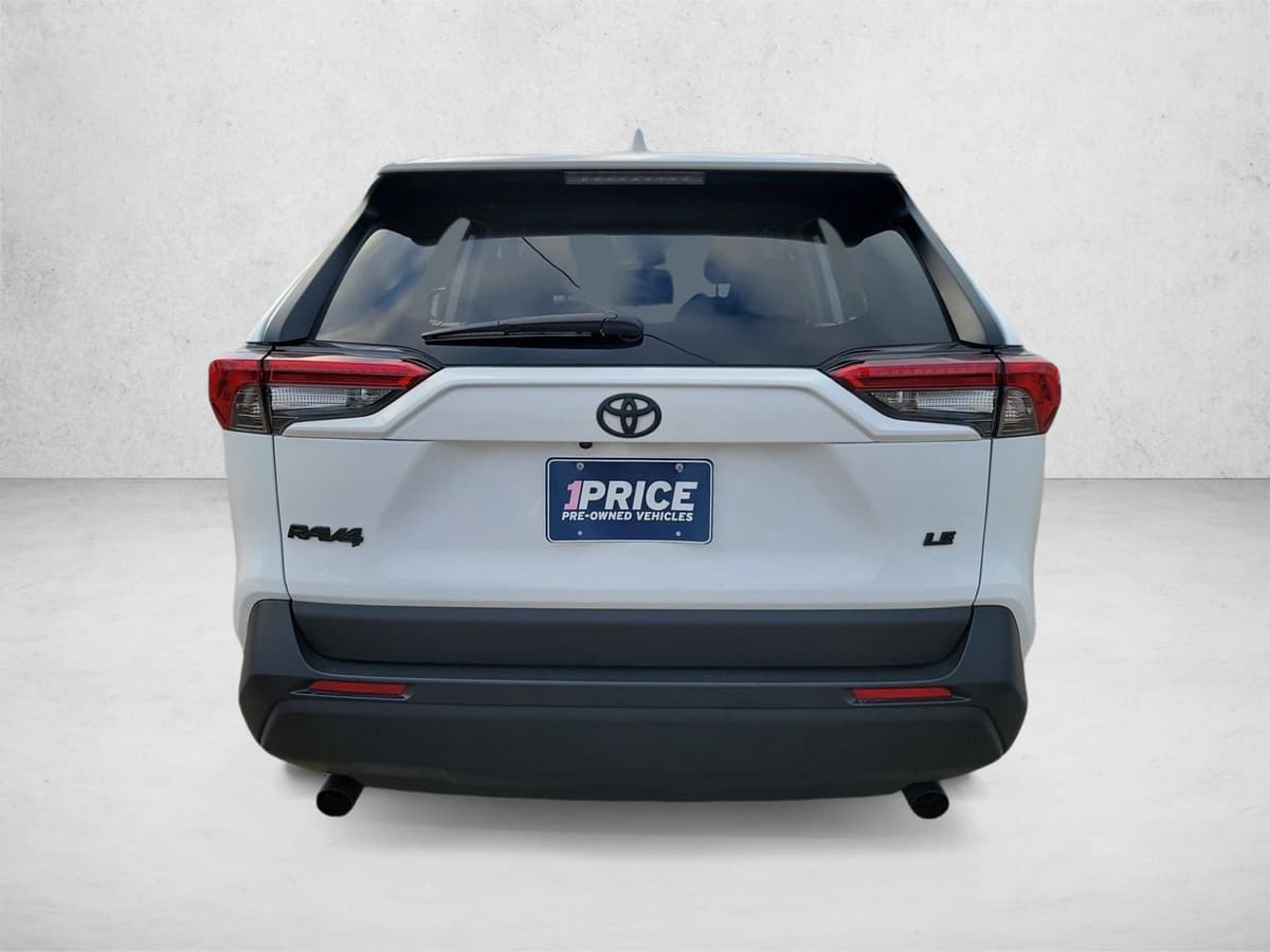 2024 Toyota RAV4 - Image 6