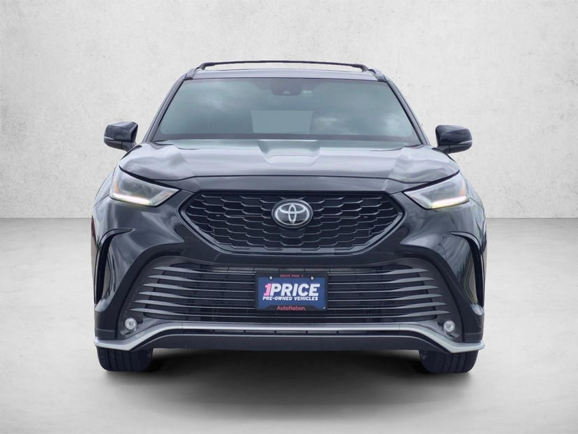 2024 Toyota Highlander - Image 3