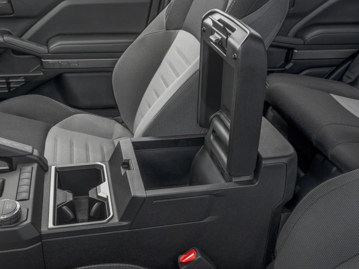 2026 Toyota 4Runner - Image 10