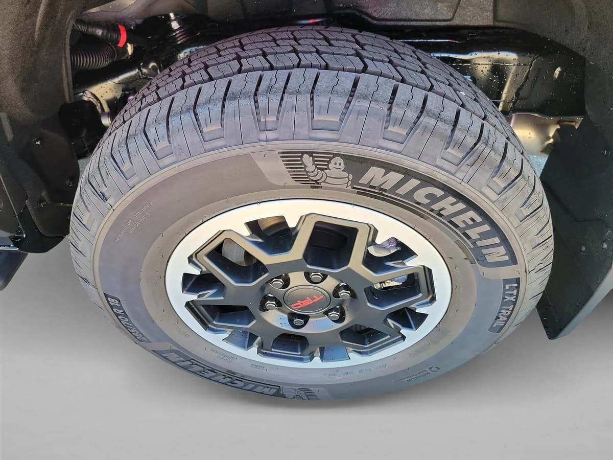 2025 Toyota 4Runner i-FORCE MAX - Image 12