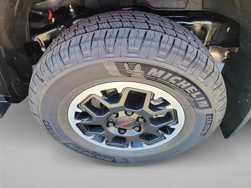 2025 Toyota 4Runner i-FORCE MAX - Image 12