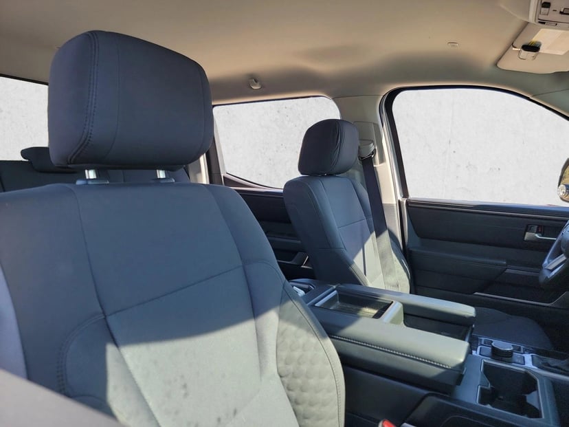 2024 Toyota Tundra - Image 15