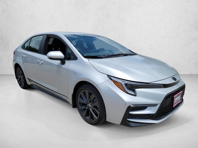 2026 Toyota Corolla - Image 4