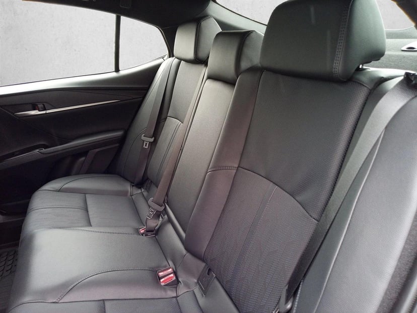 2026 Toyota Camry - Image 11