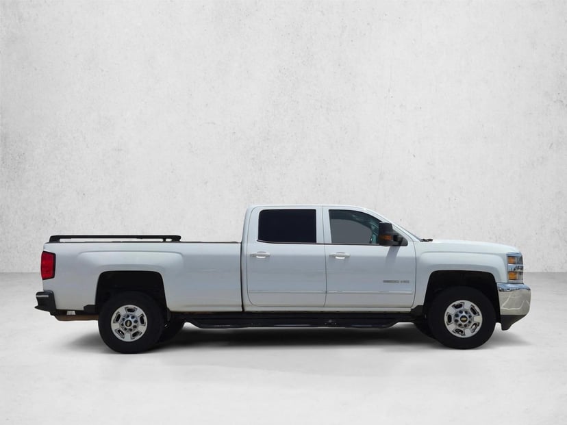 2015 Chevrolet Silverado 2500HD - Image 3
