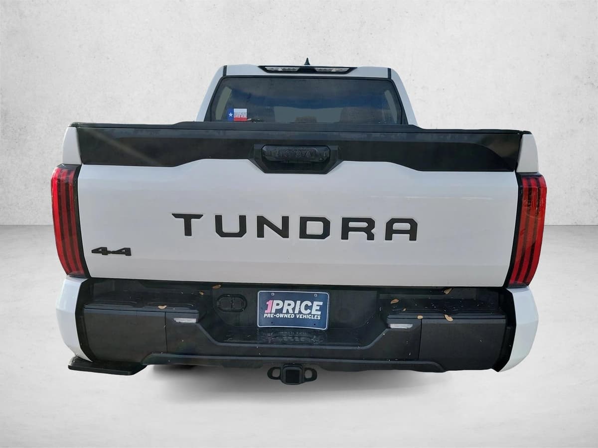 2023 Toyota Tundra - Image 6