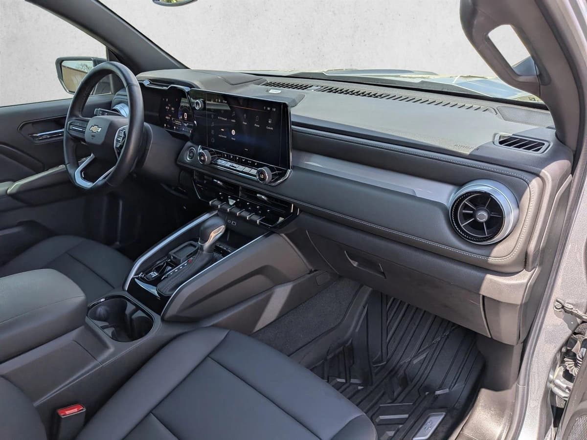 2024 Chevrolet Colorado - Image 22
