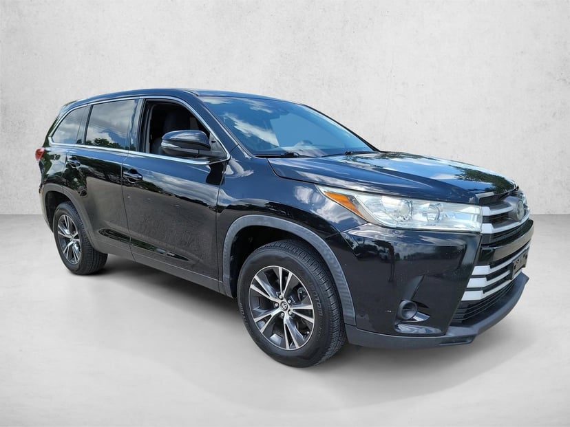 2019 Toyota Highlander - Image 3