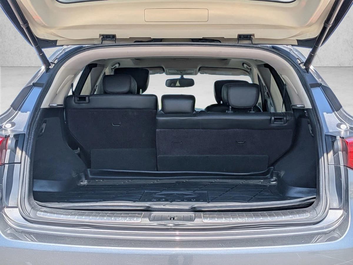 2012 INFINITI FX35 - Image 7