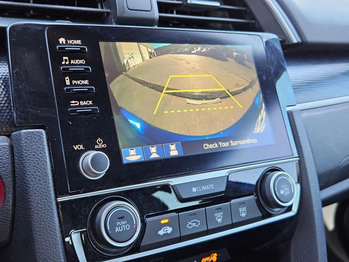 2019 Honda Civic - Image 13