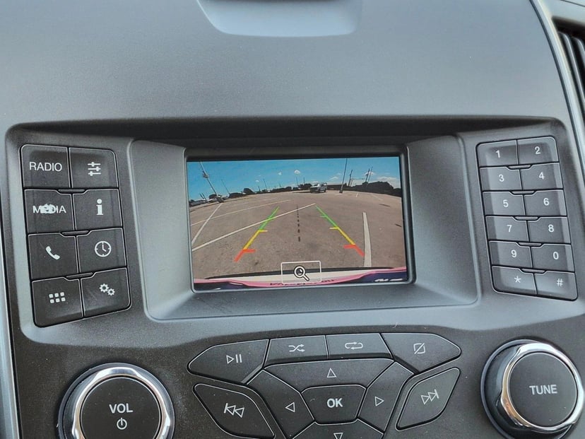 2019 Ford Edge - Image 13