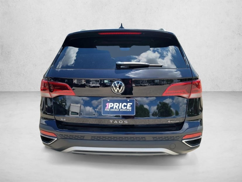 2024 Volkswagen Taos - Image 6