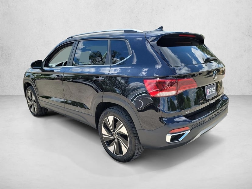 2024 Volkswagen Taos - Image 7