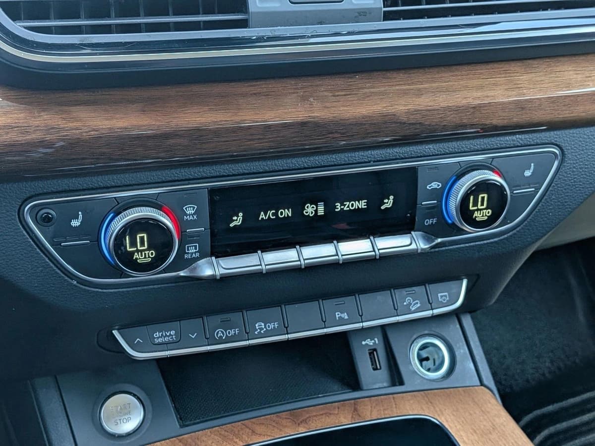 2023 Audi Q5 - Image 10